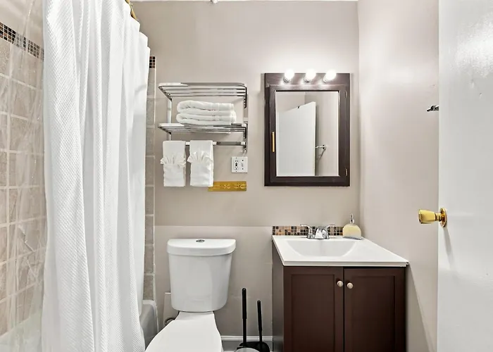 Charming One Bed With Office Near Chicago Apartamento Forest Park